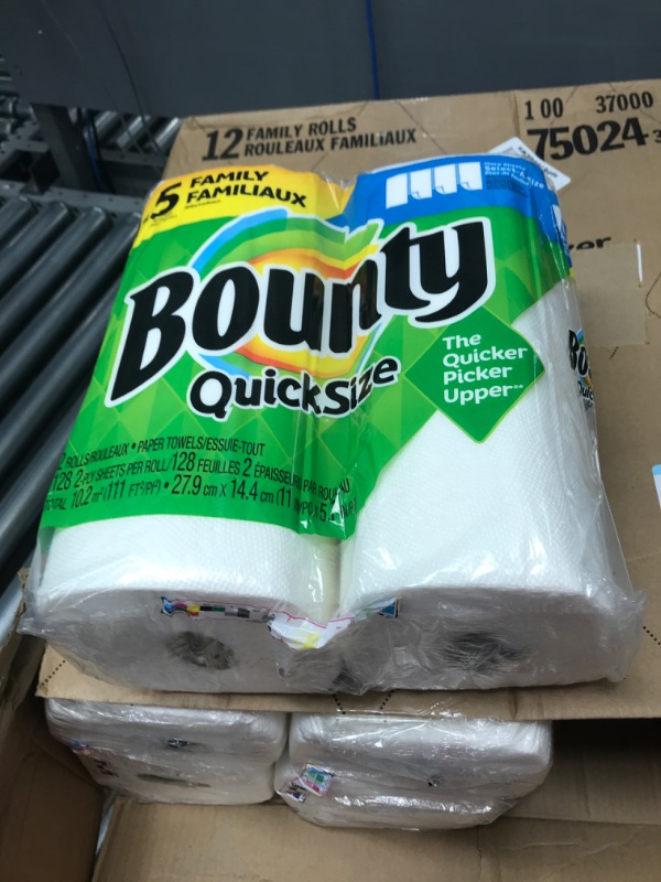 Photo 2 of Bounty Quick-Size Paper Towels, White, 12 Family Rolls