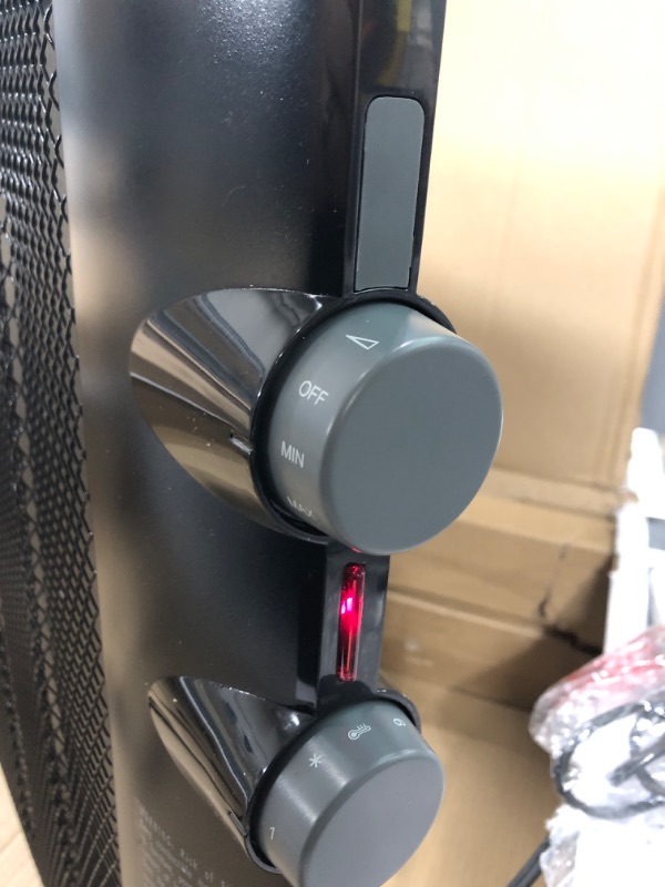 Photo 1 of De'Longhi Mica Thermic Panel Heater, Full Room Quiet 1500W, Freestanding/Easy Install Wall Mount, Adjustable Thermostat, 2 Heat Settings, Black, HMP1500 Hmp1500 Heater