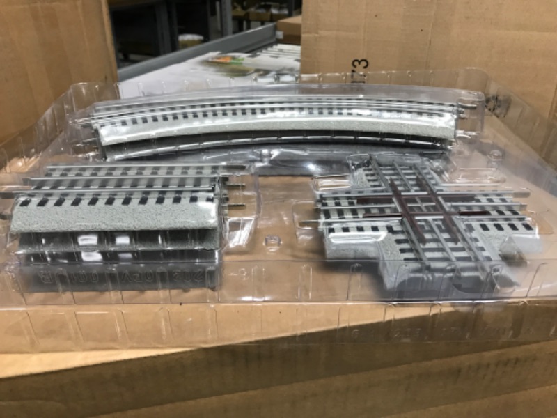 Photo 1 of Lionel FasTrack Figure-8 Add-On Track Pack, Electric O Gauge Figure-8 Add-on Track Pack Track