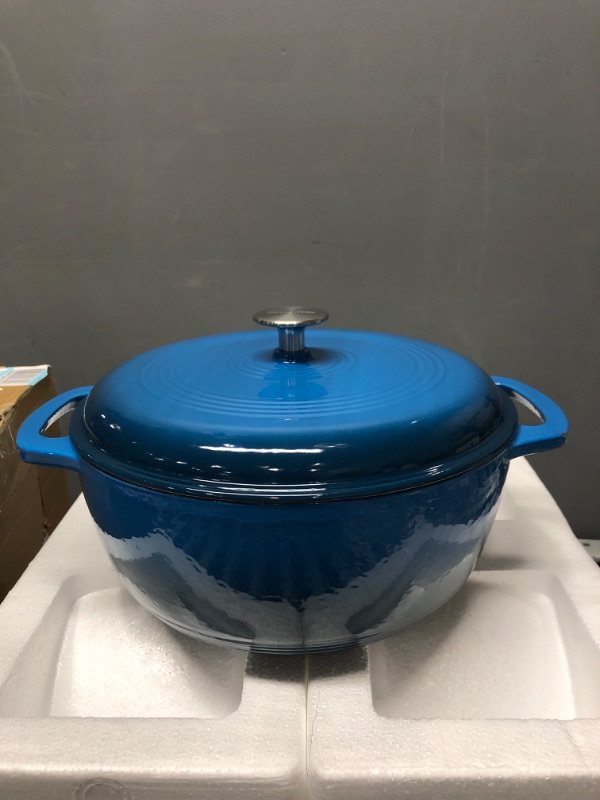 Photo 2 of Amazon Basics Enameled Cast Iron Covered Dutch Oven, 6-Quart, Blue