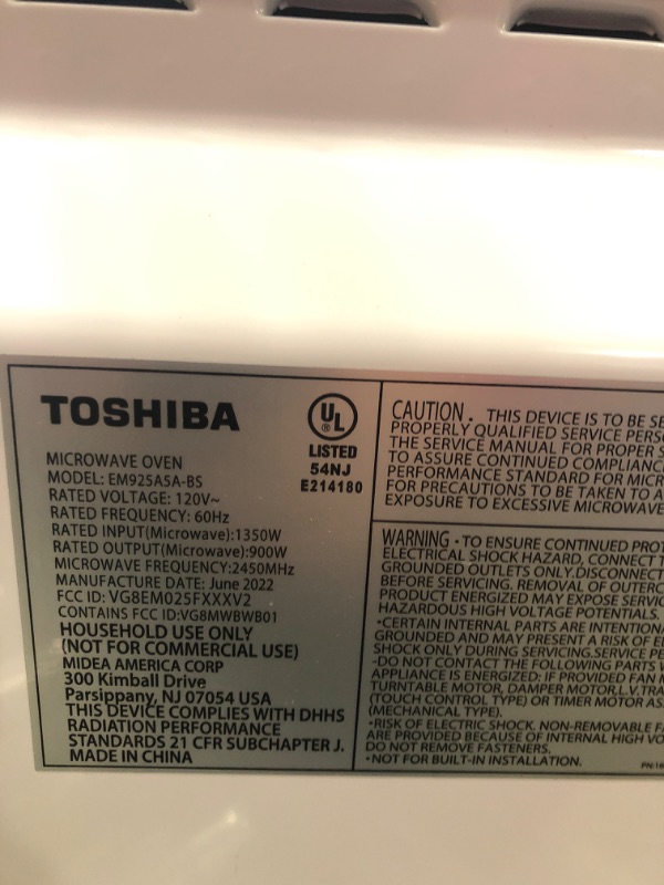 Photo 3 of **8 tested*** toshiba em925a5a-bs microwave oven with sound on/off eco mode and led lighting, 0.9 cu.ft, black stainless