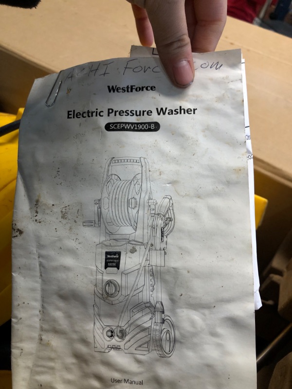 Photo 5 of "PARTS ONLY DONT TURN ON"
WestForce Electric Pressure Washer, 3000 PSI 1.85 GPM Power Washer, 1800 W High Power Cleaner with 5 Nozzles, Hose Reel, Detergent Tank Ideal for Car, Home, Garden
