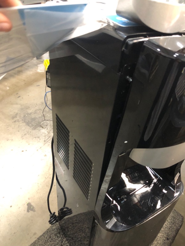 Photo 9 of ***PARTS ONLY*** DAMAGED Brio Bottom Loading Water Cooler Water Dispenser – Essential Series - 3 Temperature Settings - Hot, Cold & Cool Water - UL/Energy Star Approved
**DENTS, CRUSHED, BROKEN ON TOP, BOTTOM DOOR BROKEN, POWERED ON**
