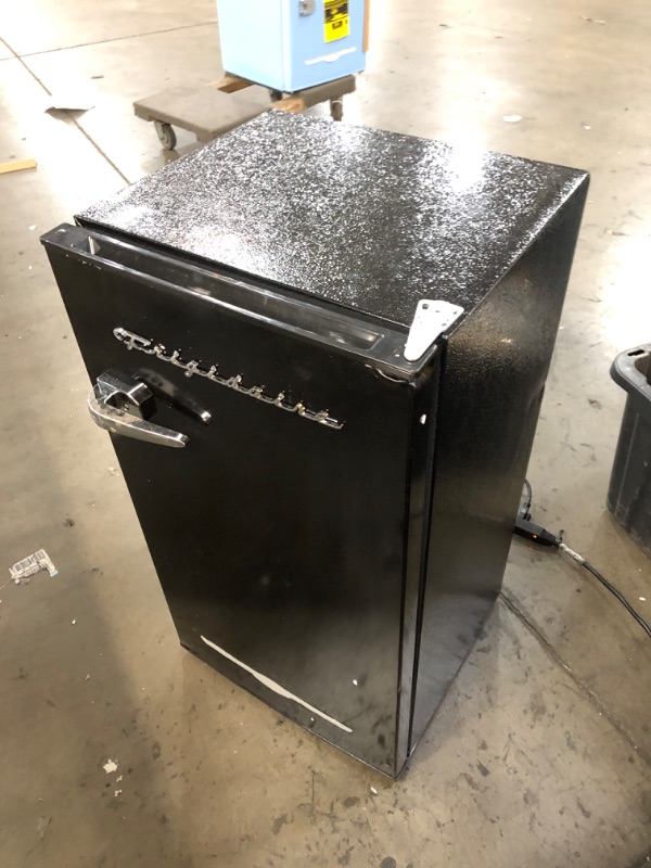 Photo 7 of ***PARTS ONLY*** FRIGIDAIRE EFR376-BLACK 3.1 Cu Ft Black Retro Bar Fridge with Side Bottle Opener BLACK Single Door Fridge