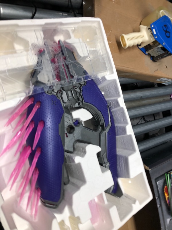 Photo 2 of Nerf LMTD Halo Needler Blaster with Light-up Needles | Nerf | GameStop
