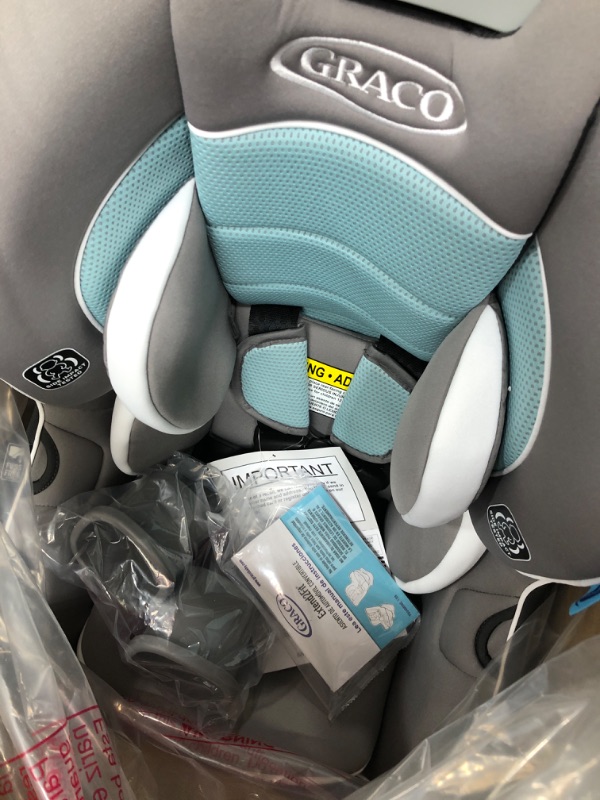 Photo 2 of Graco - Extend2Fit Convertible Car Seat, Spire