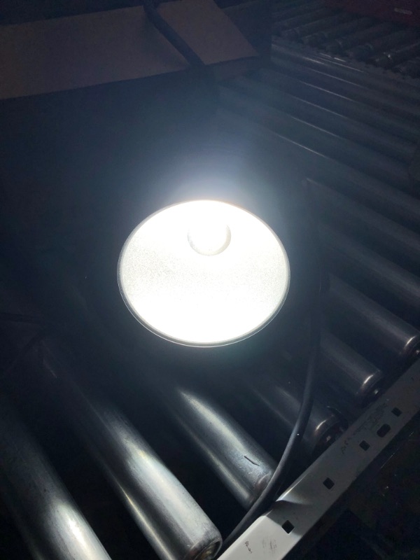 Photo 2 of Betopper 200W COB Stage Light LC002-H
