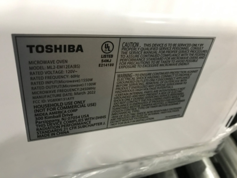 Photo 3 of Toshiba ML2-EM12EA(BS) Microwave Oven with Smart Sensor, Position-Memory Turntable, Eco Mode, and Sound on/Off Function, 1. 2Cu.ft/1100W, Black Stainl
