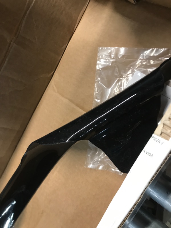 Photo 1 of Auto Ventshade Hoodflector Hood Protector