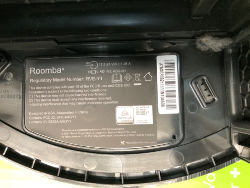 Photo 8 of iRobot Roomba 694 Robot Vacuum-Wi-Fi Connectivity, Personalized Cleaning Recommendations, Works with Alexa, Good for Pet Hair, Carpets, Hard Floors,