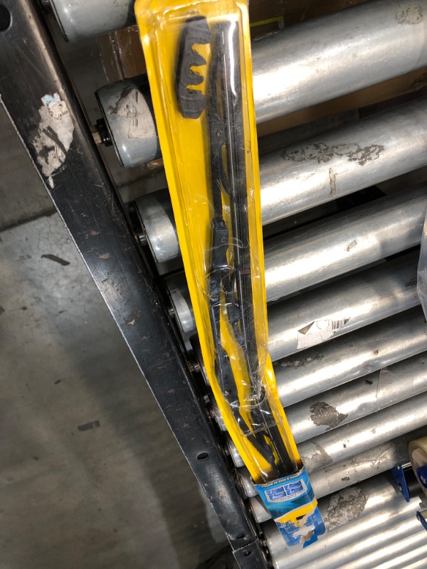 Photo 1 of 22 in. Weatherbeater Wiper Blade
