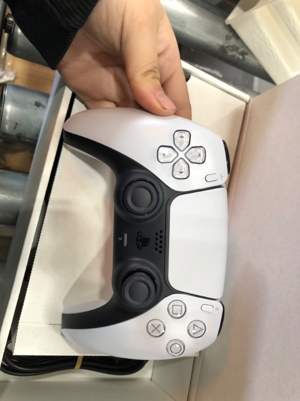 Photo 1 of **TESTED!! PS5 Console – God of War Ragnarök Bundle
