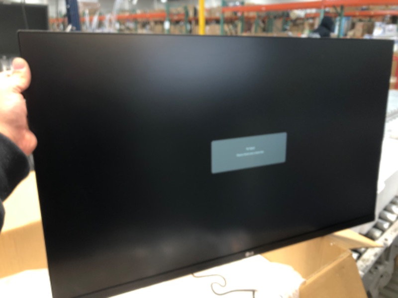 Photo 2 of LG 32QN55T-B 32'' QHD IPS HDR10 Monitor with FreeSync