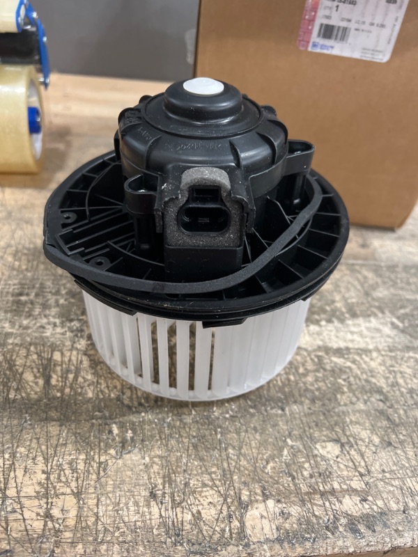 Photo 2 of AC Delco 15-81683 Blower Motor, OE Replacement