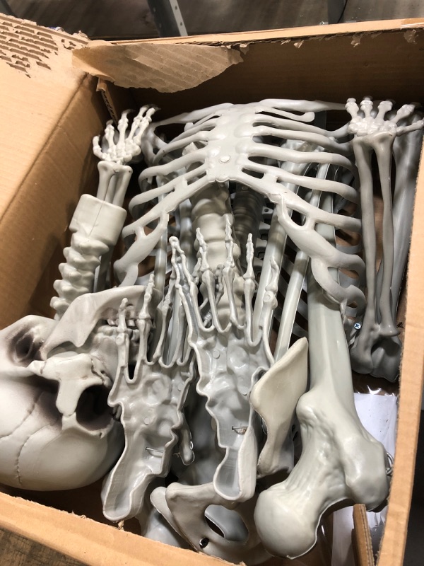 Photo 2 of 5.4 Ft Life Size Halloween Skeleton?Full Body Posable with Movable Joints Plastic Skeletons for Haunted House Halloween Party Decorations
