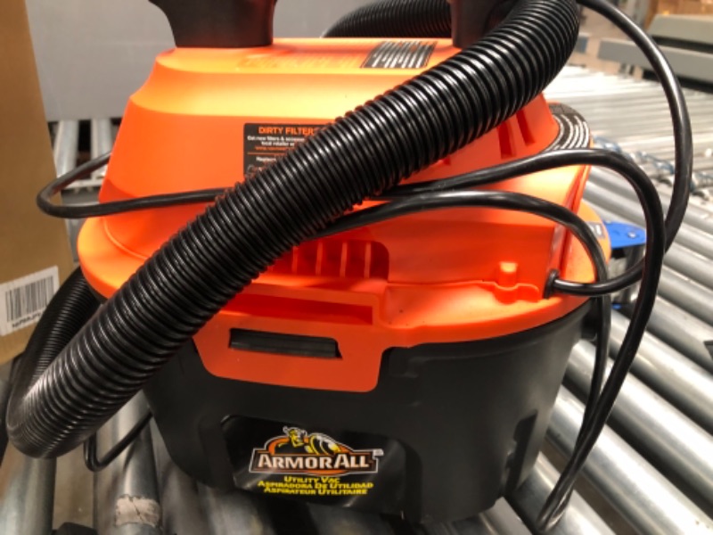 Photo 3 of Armor All, AA255 , 2.5 Gallon 2 Peak HP Wet/Dry Utility Shop Vacuum , Orange
