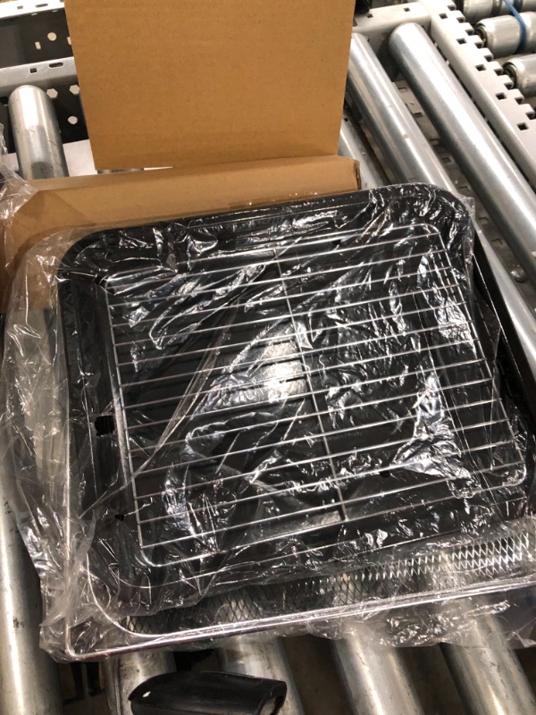 Photo 1 of Breville Smart Oven Air Fryer, Black Truffle
