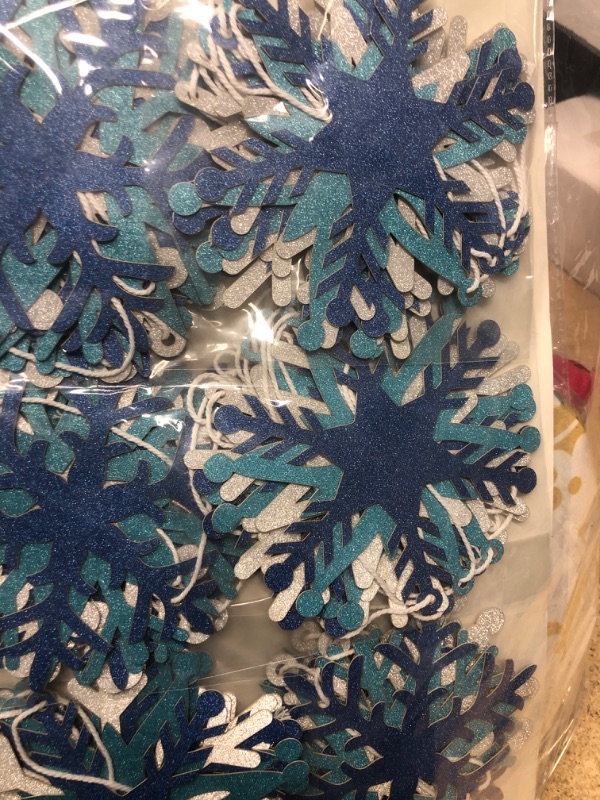 Photo 1 of  7 piece assorted Christmas bundle