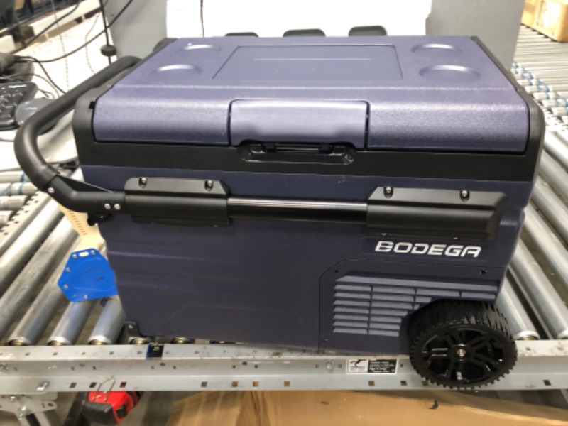 Photo 2 of BODEGAcooler Portable Car Fridge TWW35 37 Qt/35L Dual Zone

