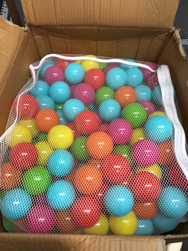 Photo 1 of BalanceFrom 23Inch Phthalate Free BPA Free NonToxic crush Proof Play Balls Pit Balls 6 Bright col.