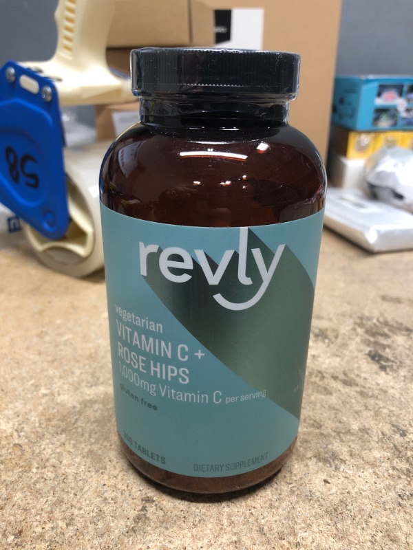 Photo 2 of *EXP: 1/7/24* Amazon Brand - Revly Vitamin C 1,000mg with Rose Hips, Gluten Free, Vegetarian, 300 Tablets