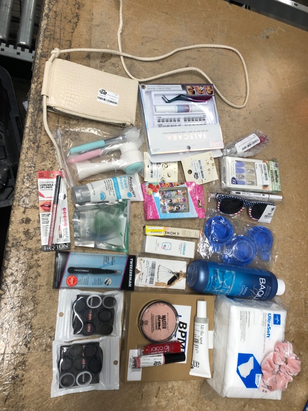 Photo 1 of ASSORTED BAG OF COSMETIC GOODS