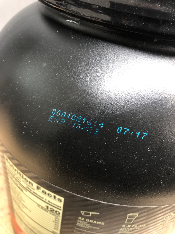 Photo 1 of Optimum Nutrition Gold Standard 100% Whey Protein Powder, Extreme Milk Chocolate, 5 Pound (Packaging May Vary) chocolate 5 Pound (Pack of 1) exp datee 10/2023