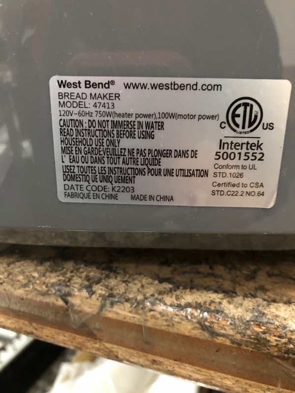 Photo 4 of **** NEW ****  ****NO ORIGINAL BOX ****
West Bend Programmable Horizontal Dual Blade with 12 Programs Including Gluten Free