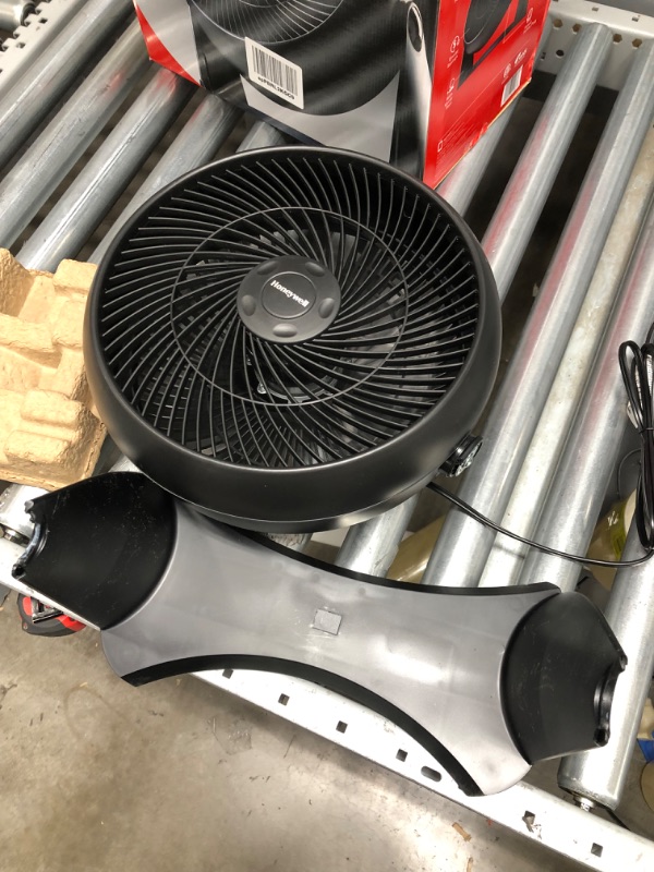 Photo 2 of Honeywell HT-908 Turbo Force Air Circulator Fan