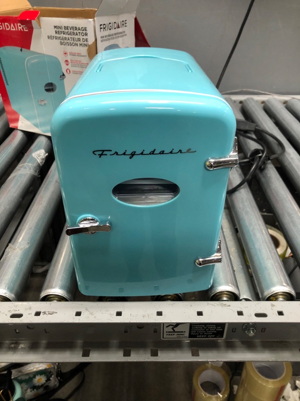 Photo 3 of Frigidaire Portable Retro Extra Large 9-Can Mini Fridge EFMIS175 Blue Cooler XLS