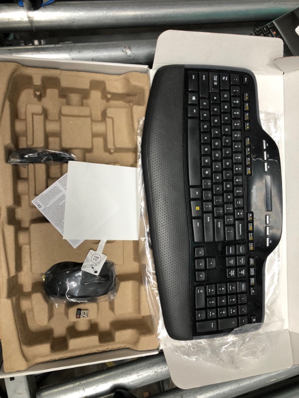 Photo 2 of Logitech MK735 Performance Wireless Keyboard & Mouse Combo