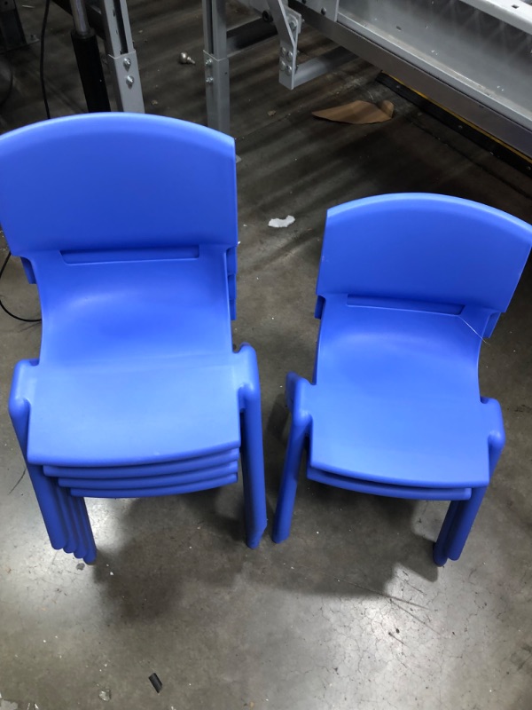 Photo 1 of 6 Pack Advantage Blue Plastic Stackable School Chair with 12'' Seat Height [YU-YCX-001-BLUE-GG]
