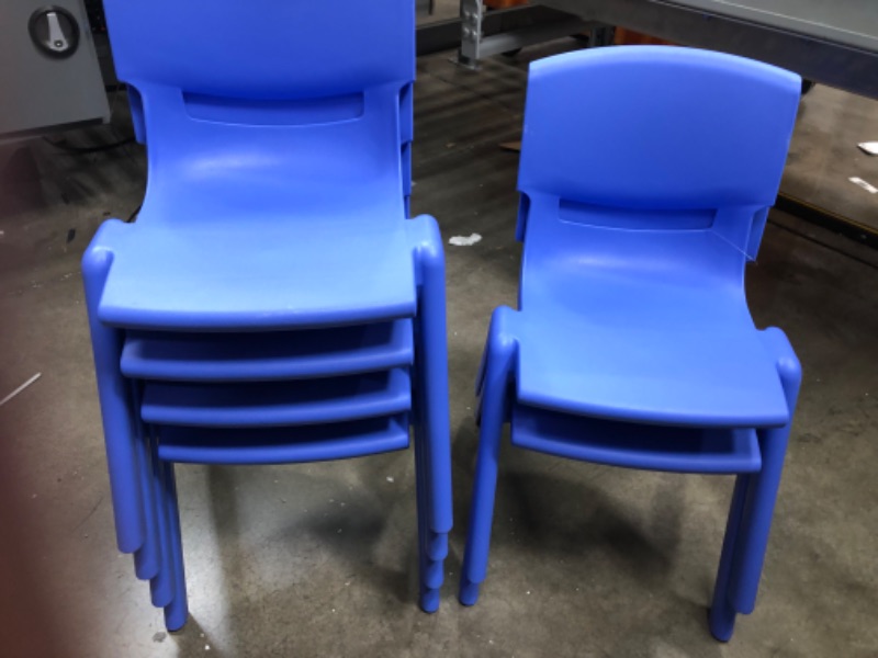 Photo 2 of 6 Pack Advantage Blue Plastic Stackable School Chair with 12'' Seat Height [YU-YCX-001-BLUE-GG]
