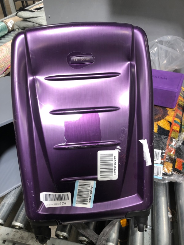 Photo 2 of Samsonite Winfield 2 Fashion 20 Inch Spinner Hardside
