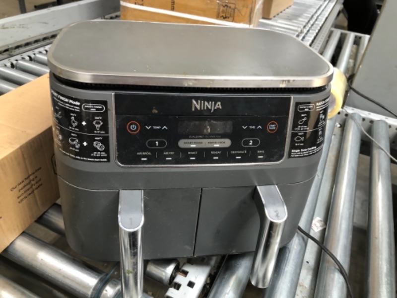 Photo 5 of *UNFUNCTIONAL*- Ninja DZ401 Foodi 10 Quart 6-in-1 DualZone XL 2-Basket Air Fryer with 2 Independent Frying Baskets