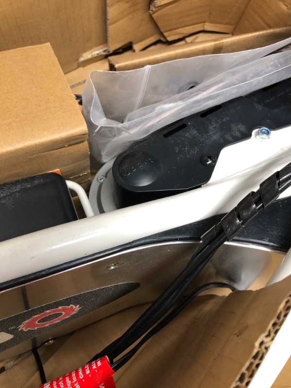 Photo 3 of ***PARTS ONLY*** Razor E200 Electric Scooter - White - FFP