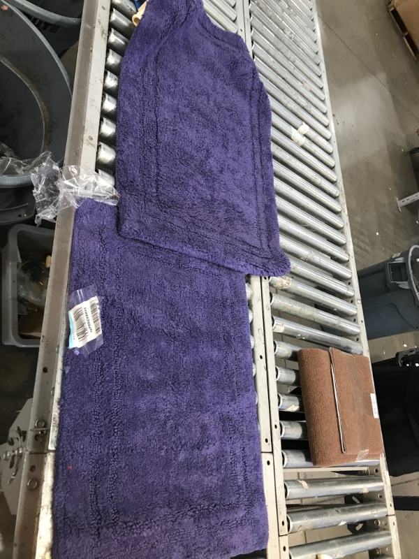 Photo 1 of 2PK PURPLE BATHMATS 