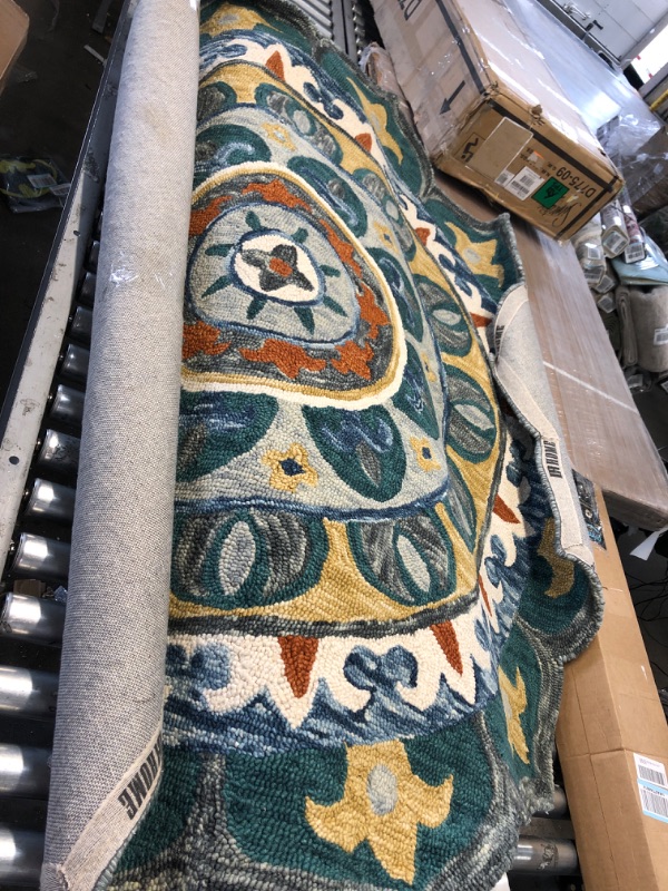 Photo 1 of 6ft area rug