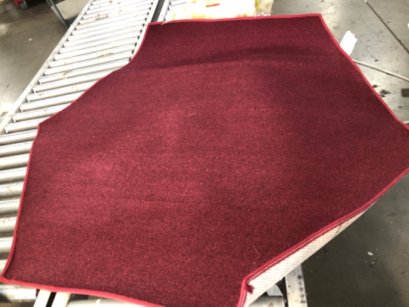 Photo 2 of 50"X50" Hexagon Shaped Maroon Rug 