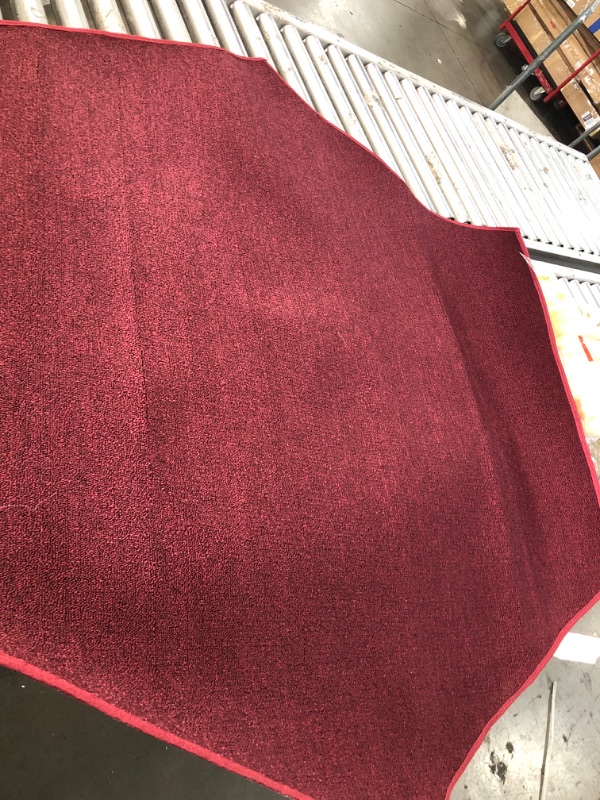 Photo 1 of 50"X50" Hexagon Shaped Maroon Rug 