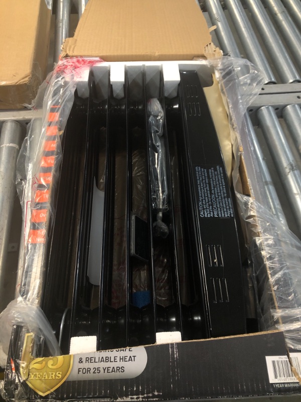 Photo 1 of PELONIS Oil Filled Radiator Heater Luxurious Champagne Portable Space Heater with Programmable Thermostat, 10H Timer, Remote Control, Tip Over&Overheating Functions, Quiet Heater for Home Office Oil Radiator Champagne