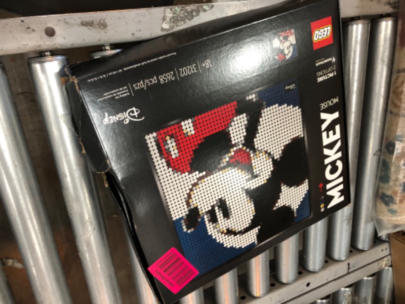 Photo 4 of DAMAGE LEGO Art Disney’s Mickey Mouse 31202 Craft Building Kit; A Wall Decor Set for Adults Who Love Creative Hobbies, New 2021 (2,658 Pieces)
**BOX DAMAGE**