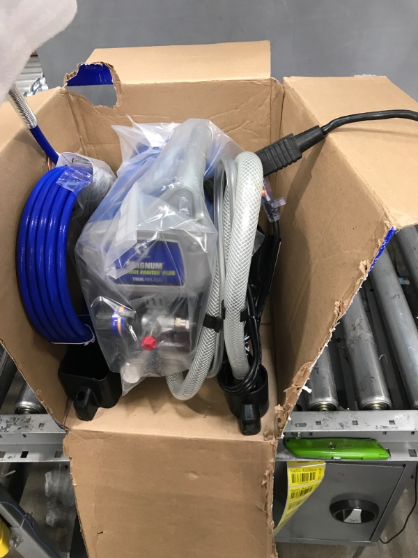 Photo 2 of Graco Magnum 2800 PSI Metal Airless Sprayer (1493696)
