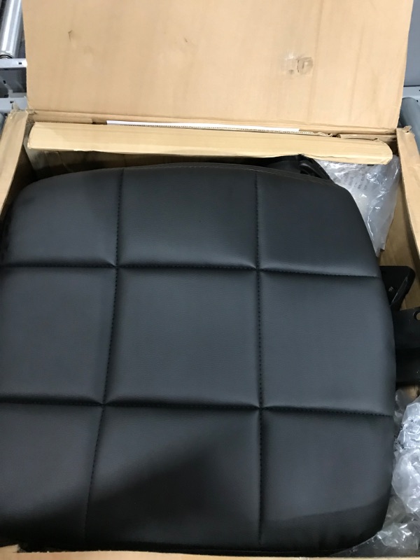 Photo 1 of Flash Furniture Mid-Back Black Quilted Vinyl Swivel Task Office Chair