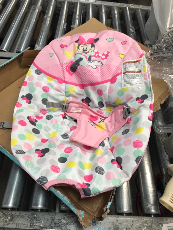 Photo 2 of Disney Baby MINNIE MOUSE Baby Bouncer Soothing Vibrations Plush Infant Seat - Removable Toy Bar, Nonslip Feet, 0-6 Months Up to 20 lbs (Spotty Dotty)