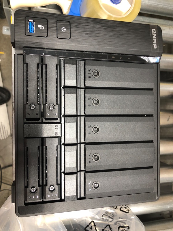 Photo 3 of QNAP TS-932PX-4G 5+4 Bay High-Speed NAS with Two 10GbE and 2.5GbE Ports