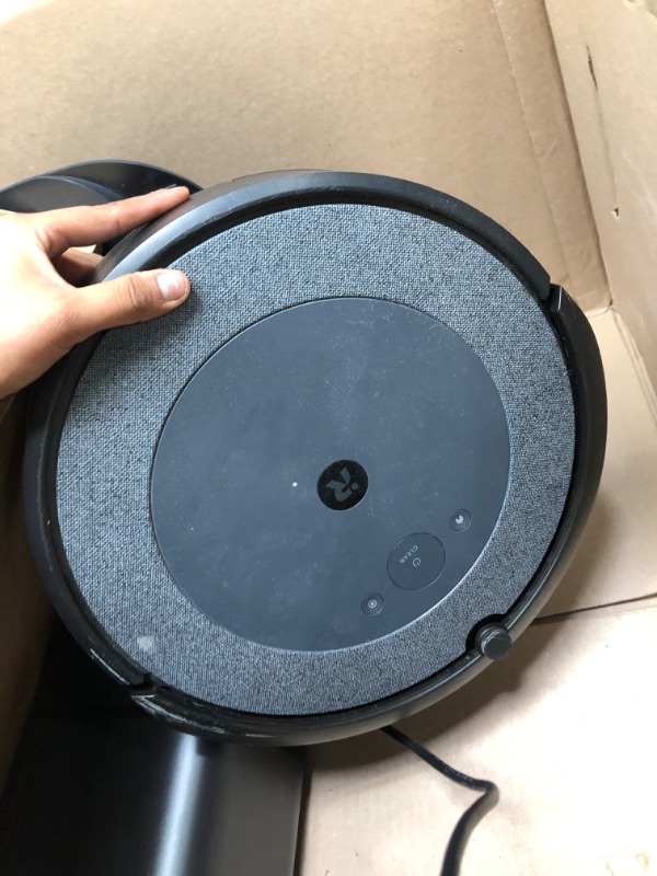 Photo 6 of » iRobot » iRobot Roomba Robot Vacuum RVD-Y1 