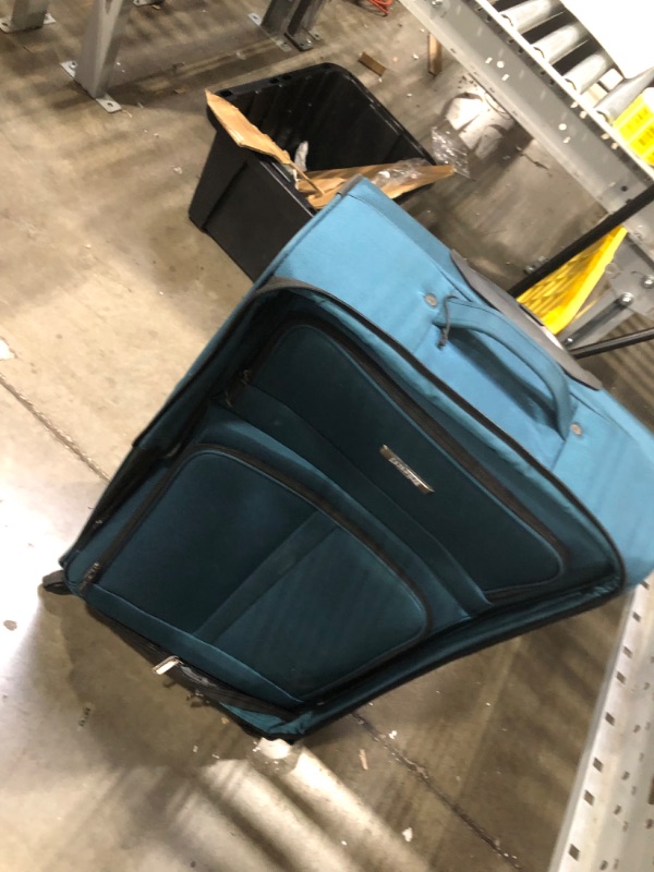 Photo 2 of -USED-DIRTY-
Anzio 30" Softside Expandable Spinner Luggage (Teal)
