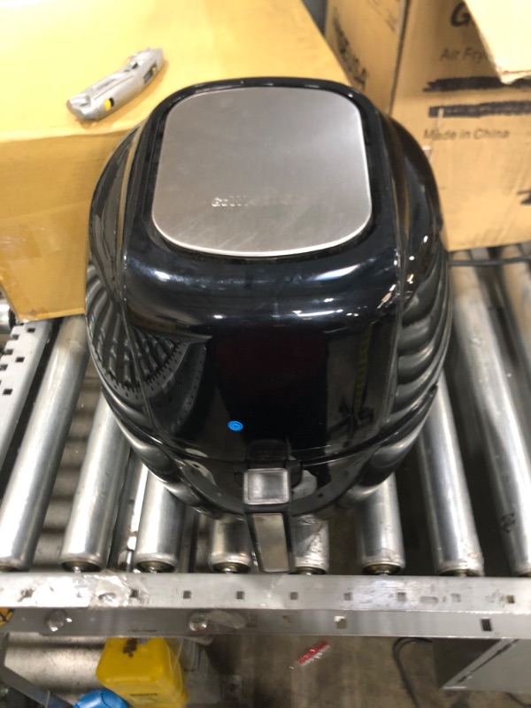 Photo 3 of 5.8 QUART 8-IN-1 DIGITAL AIR FRYER
