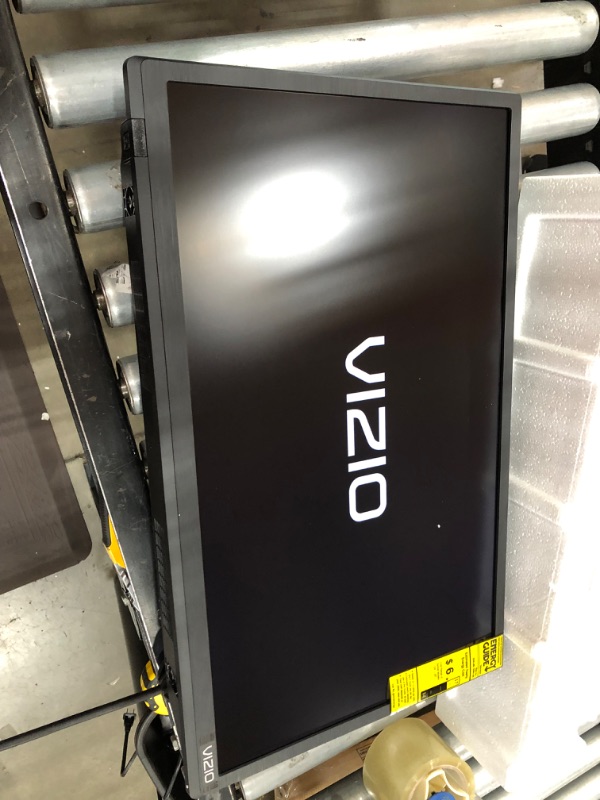 Photo 3 of VIZIO 24-inch D-Series Full HD 1080p Smart TV with Apple AirPlay and Chromecast Built-in, Alexa Compatibility, D24f-J09, 2022 Model
